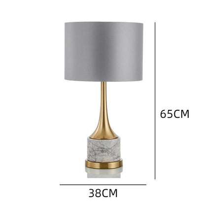 Moderne anspruchsvolle Tischlampe