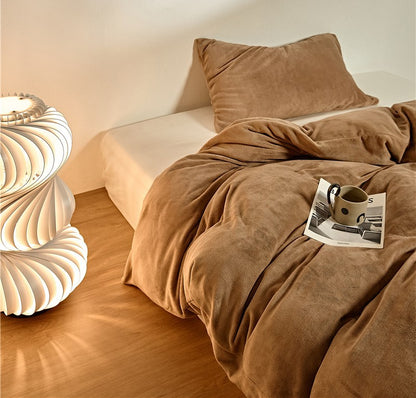 Plüsch-Bettwäsche-Set mit Samtoberfläche und thermoregulierender Füllung
