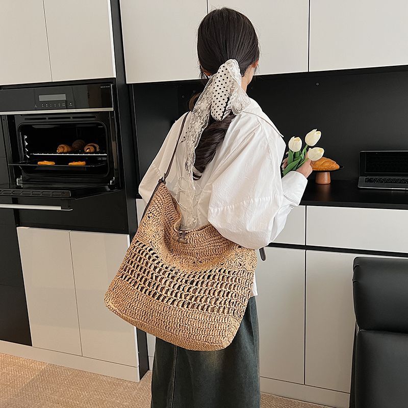 Geflochtene Handtasche mit Robusten Lederträgern Brehn
