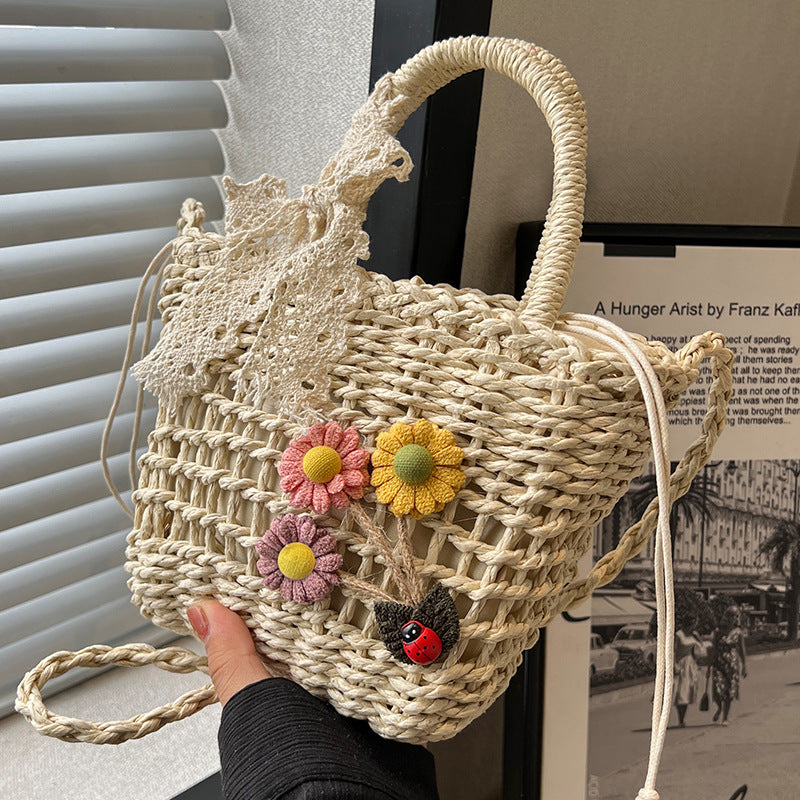 Handgefertigte Strohtasche