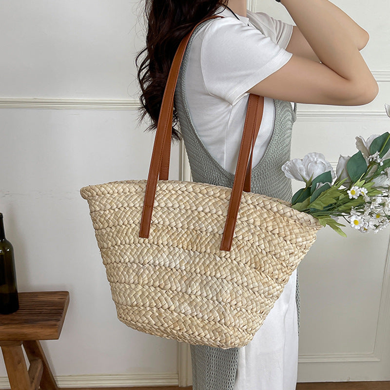 Elegante Basttasche mit Langen Lederträgern Brehn