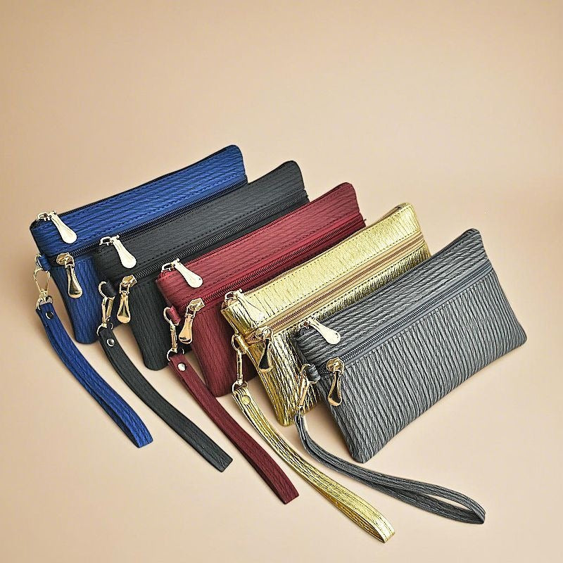 Elegante Clutch Mit Praktischer Handgelenkschlaufe Brehn