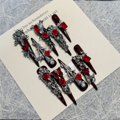 Gothic-inspirierte kunstvolle Press-On-Nagelkunst-Set