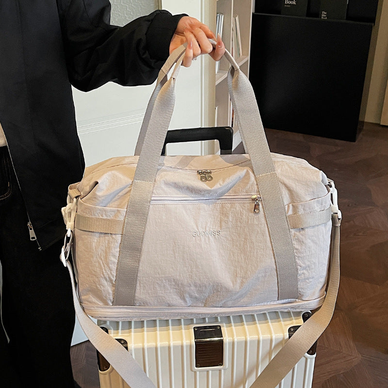 Stylische leichte Reisetasche