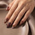 Künstlerische Texturierte Press-On Nageldesigns Brehn