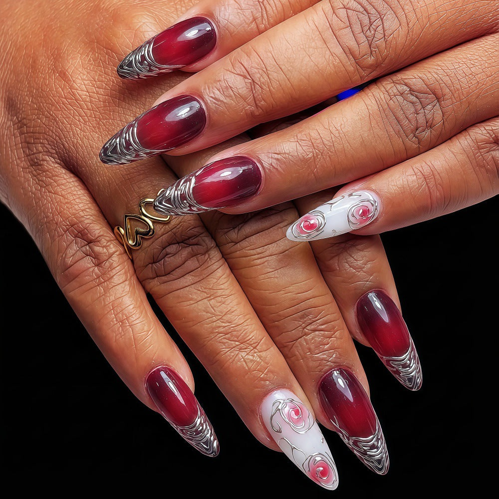 Kunstnägel Set mit eleganten Ombre- und Rosenmotiven Brehn