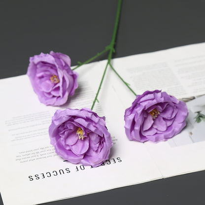 Elegante Seidenblume mit Stiel für die Wohnkultur dekorieren