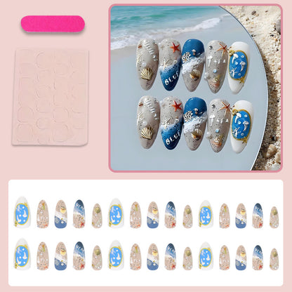 Kunstnagelset mit maritimen Designs und eleganten Verzierungen Brehn