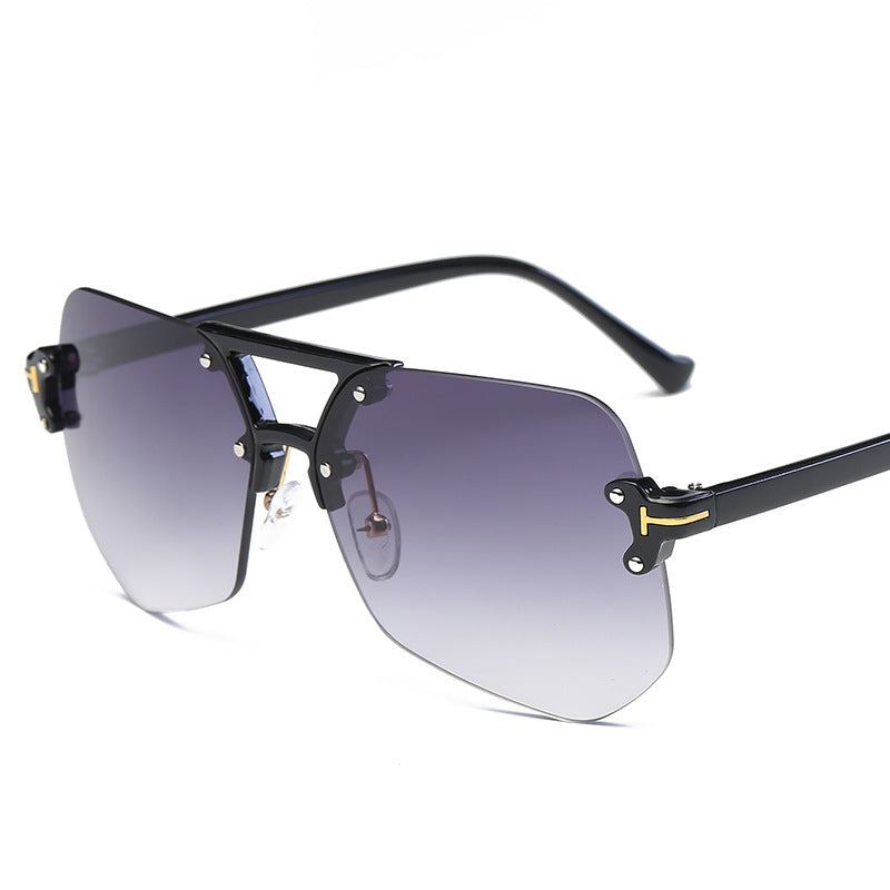 Damen Modische Sonnenbrille im futuristischen Design Brehn