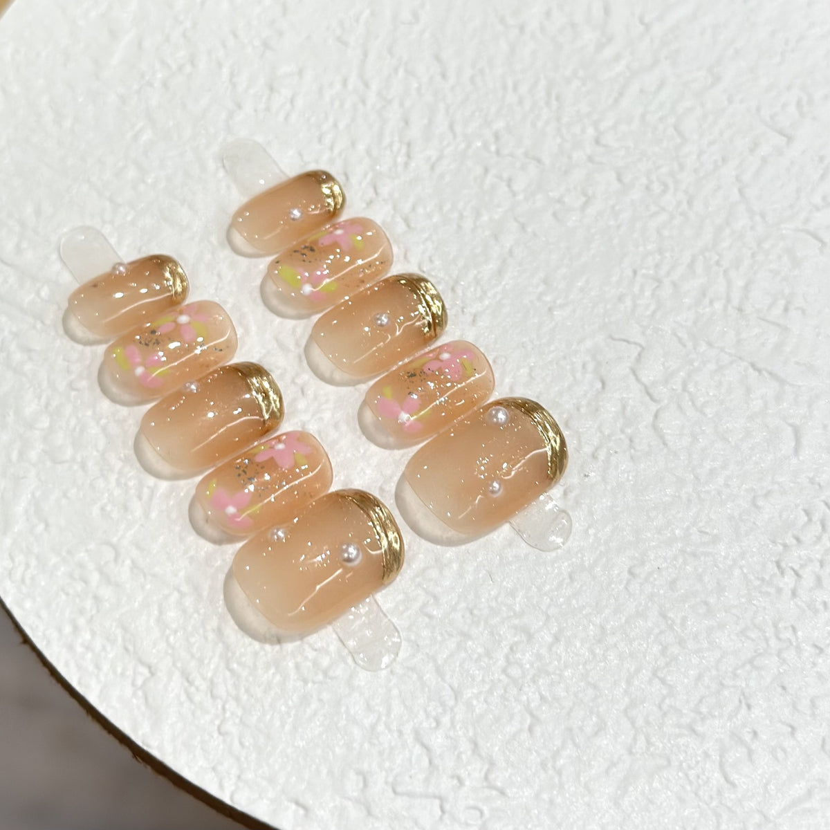 Florales Akzent Press-On Nagel Set