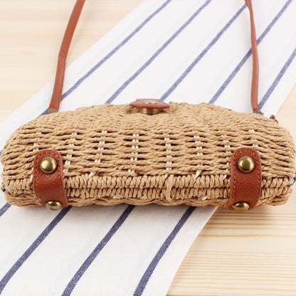 Rattan Umhängetasche Im Halbmondförmigen Design Brehn