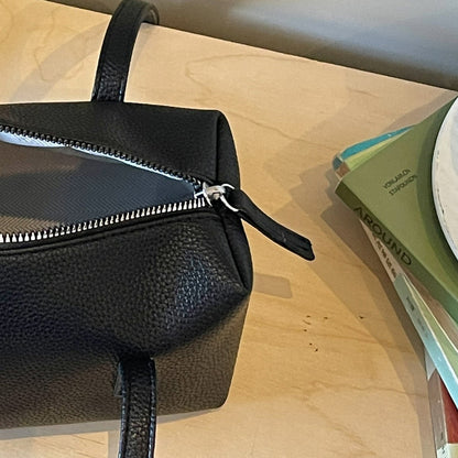 Minimalistische Leder Umhängetasche