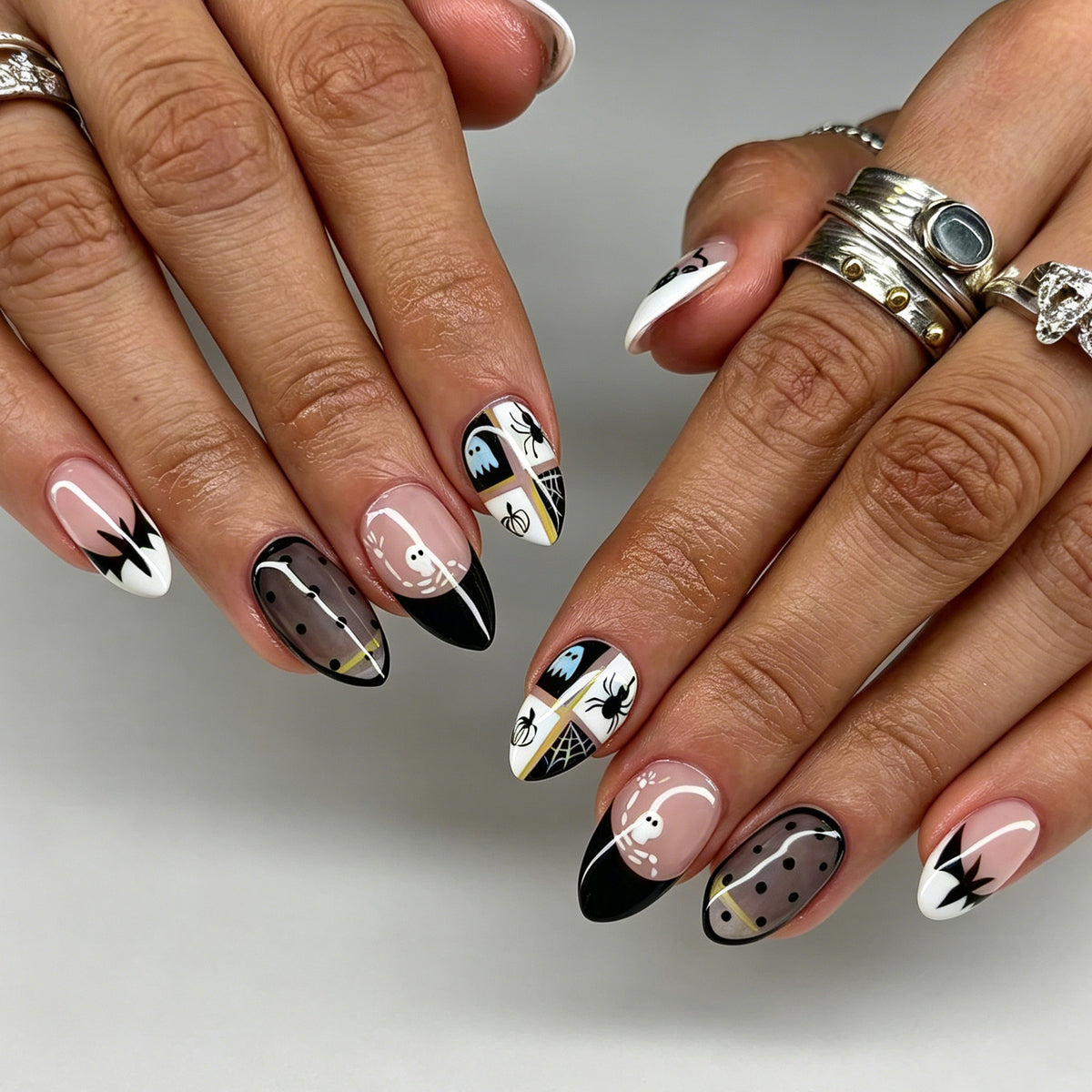 Künstlerisches von der Gotik inspiriertes Press-On-Nagelkunst-Set Brehn