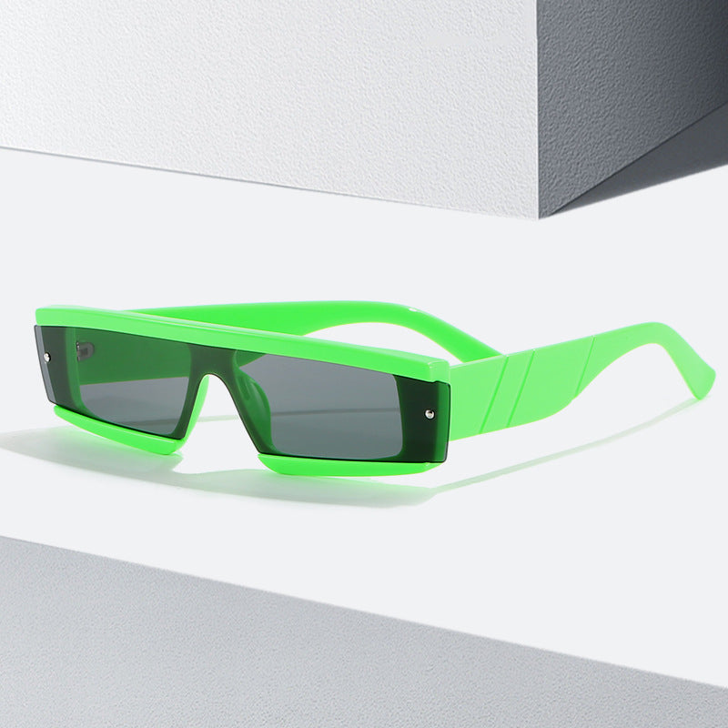 Damen futuristische Sonnenbrille im kantigen Design Brehn