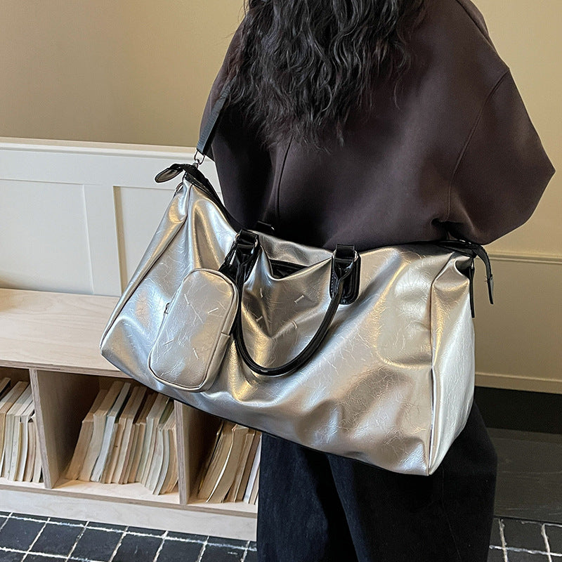 Elegante Reisetasche Aus Hochwertigem Kunstleder Brehn