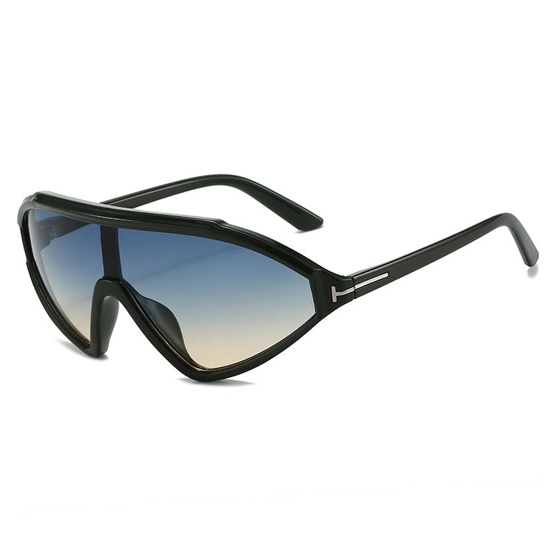 Damen sportliche Sonnenbrille mit ergonomischem Vollranddesign Brehn