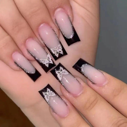 Stylisches Glitzer Französisch Tip Nagelset Brehn
