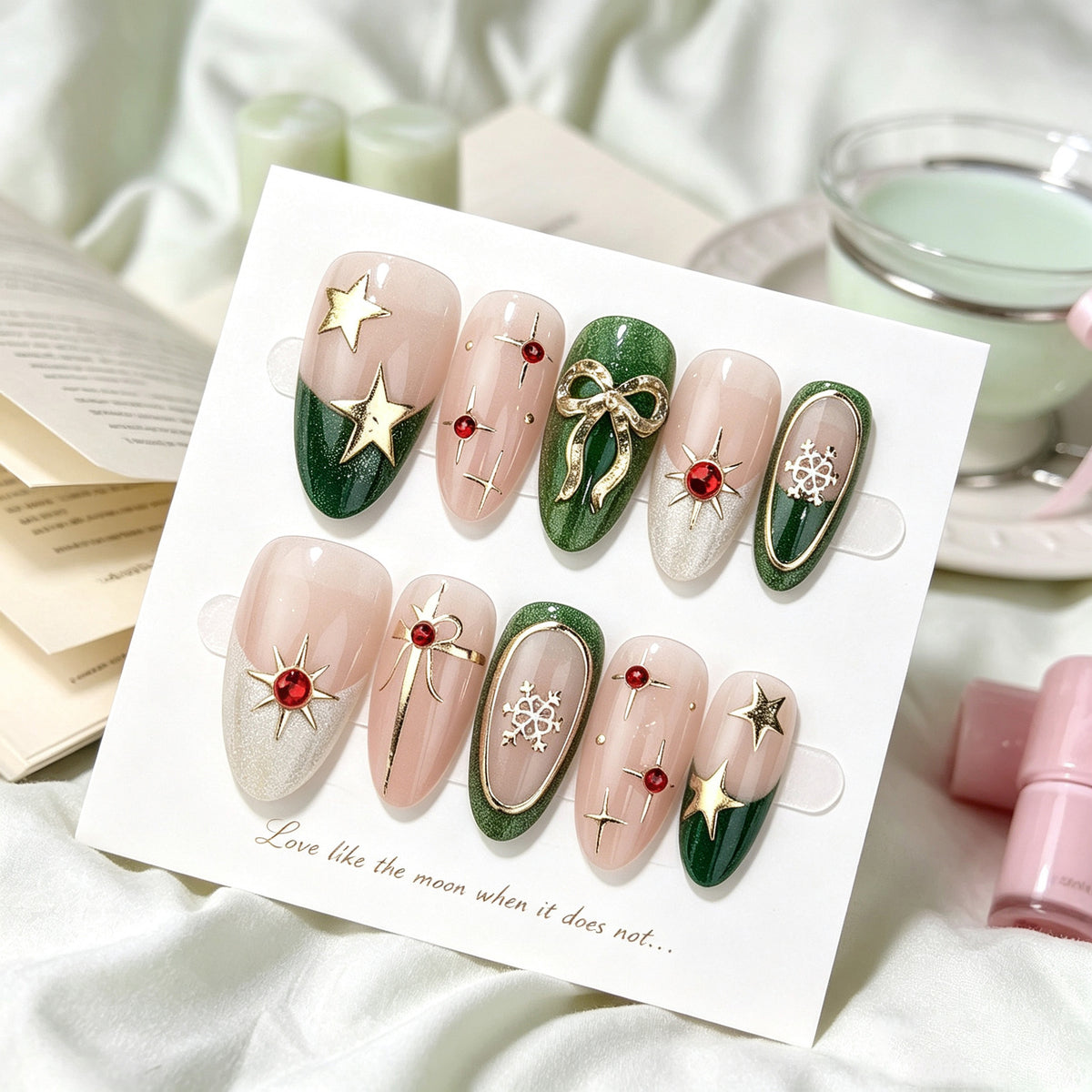 Elegante Holiday Press-On Nail Art Set