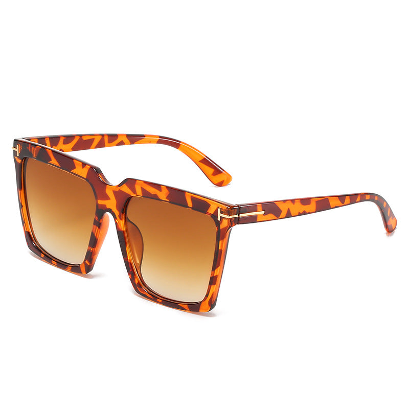 Damen oversized quadratische Sonnenbrille mit luxuriösen Akzenten Brehn