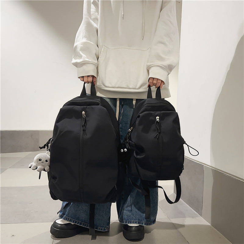 Rucksack mit Charmantem Tieranhänger und Innovativem Stauraum Brehn