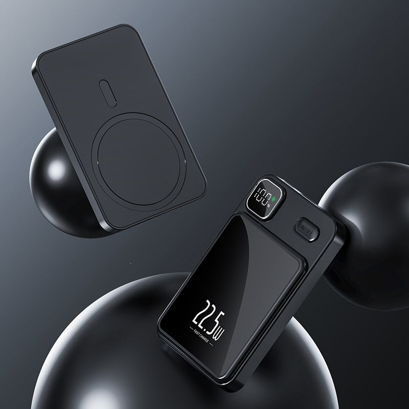 Tragbare Powerbank mit kabelloser Ladefunktion und digitaler Leistungsanzeige Brehn