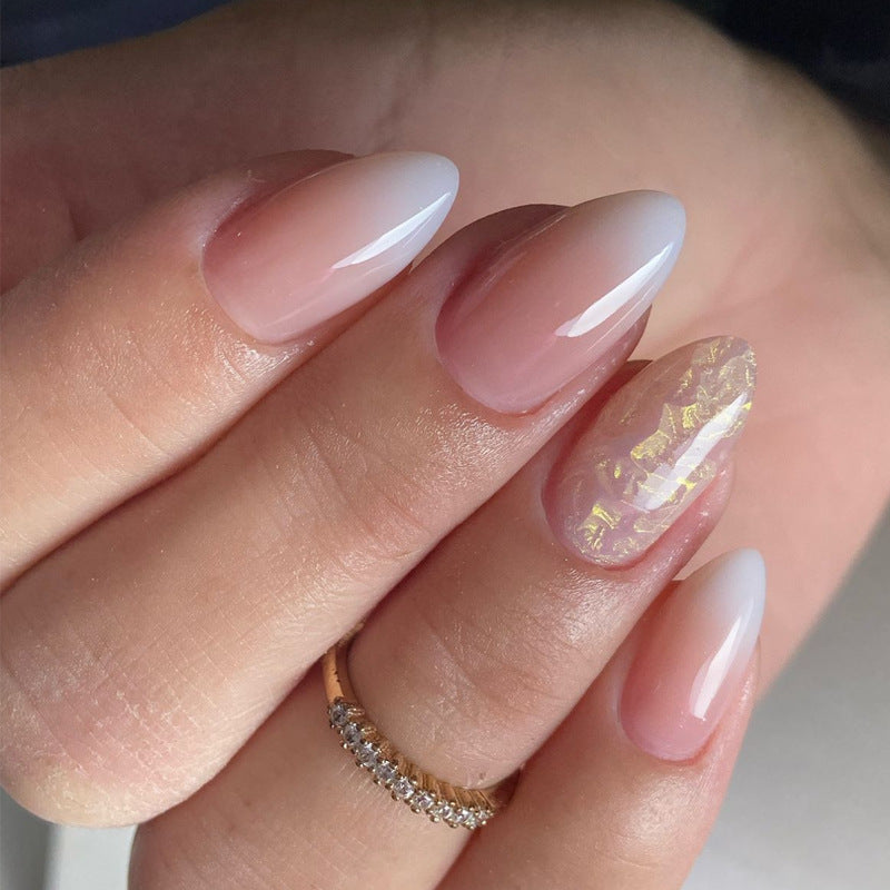 Elegante Stiletto Press-On Nagelkunst mit Strass-Akzenten Brehn
