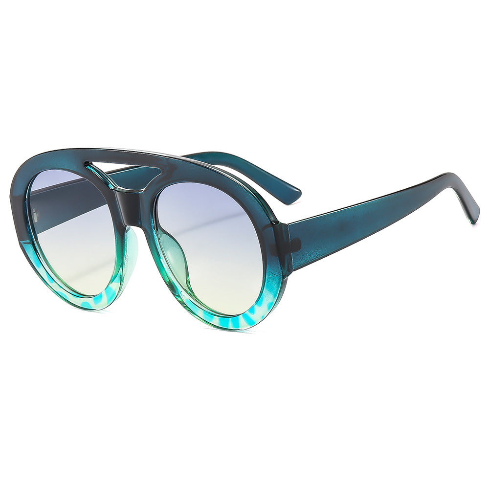 Damen Modische Sonnenbrille im futuristischen Oversized-Design Brehn