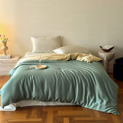 Luxuriöses Satin-Bettwäscheset mit seidig-glatter Oberfläche, Wendefunktion und Hotelverschluss