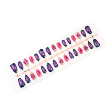 Elegantes florales Akzent-Press-On-Nagelset Brehn