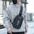 Stilvolle ergonomische Slingbag Brehn
