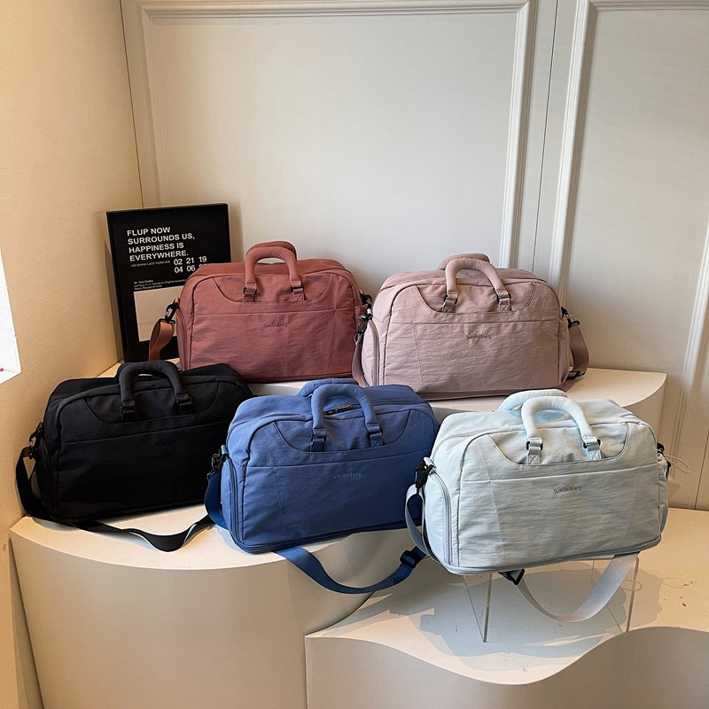 Stilvolle Sport- Und Reisetasche Mit Geräumigem Innenfach Brehn