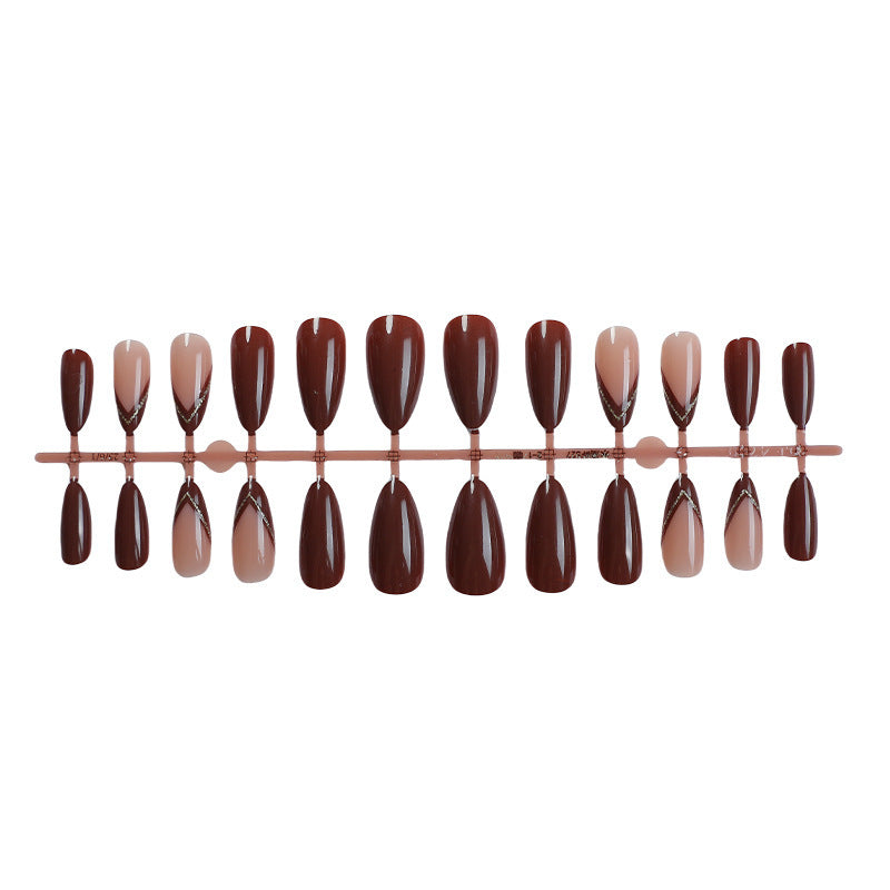 Kunstnagel-Set mit eleganten Farbverläufen Brehn