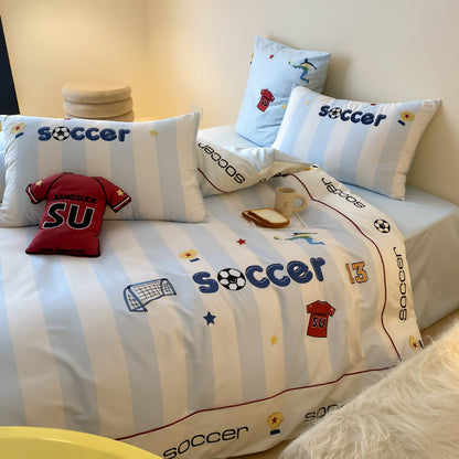 Kinderbettwäsche-Set mit Fußball-Motiv aus weichem Baumwollsatin