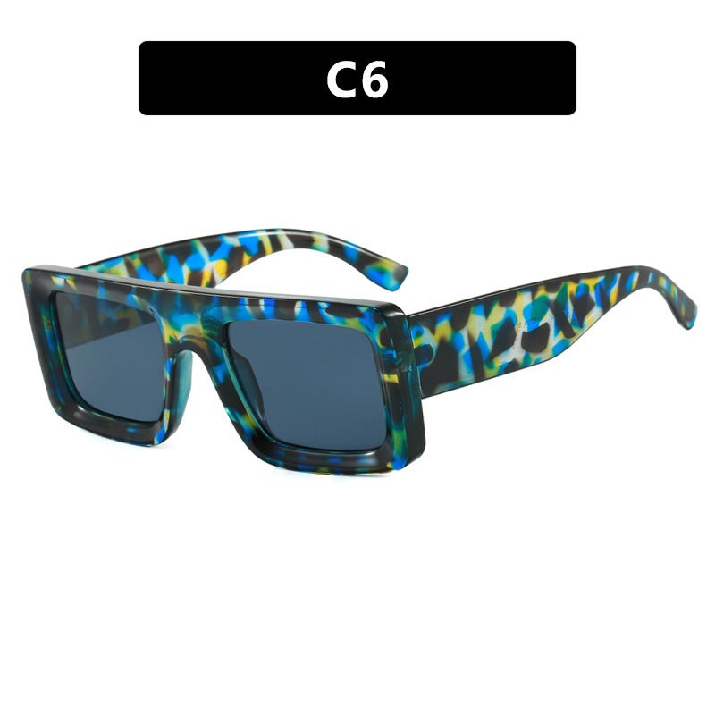 Damen modische quadratische Sonnenbrille mit robustem Rahmen und schützenden Gläsern Brehn