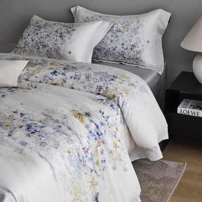 Bettwäsche-Garnitur aus Baumwollsatin mit feinem Aquarell-Blumenprint und Hotelverschluss Brehn