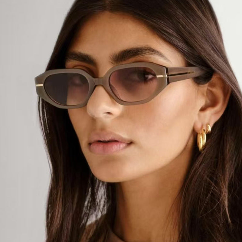 Damen stilvolle geometrische Sonnenbrille mit verspiegelten Gläsern und einzigartigem Rahmen Brehn