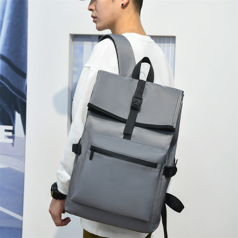 Rucksack mit Praktischem Rolltop-Verschluss Brehn