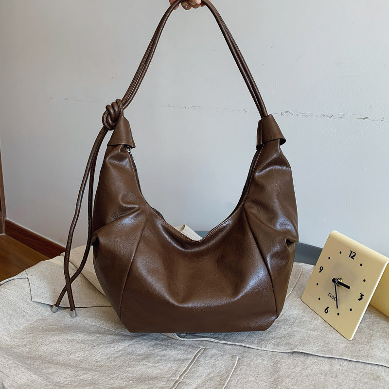 Moderne Minimalistische Sling-Handtasche Brehn
