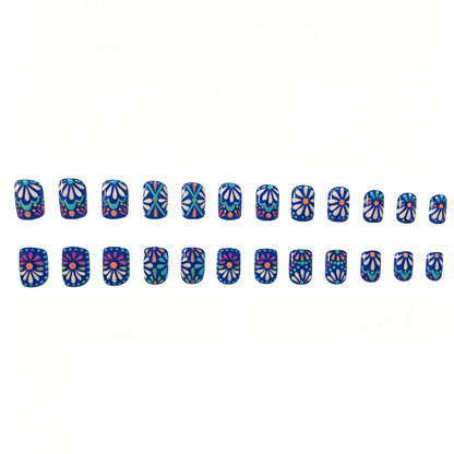 Florale dekorative Nagelkunst Verzierungen Brehn