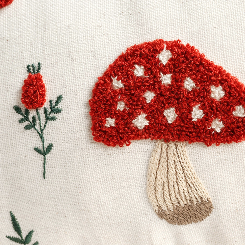 Quadratisch gestickter Herbstpilz & Eichenblatt strukturierter Baumwoll-Leinen Kissenbezug mit verstecktem Reißverschluss