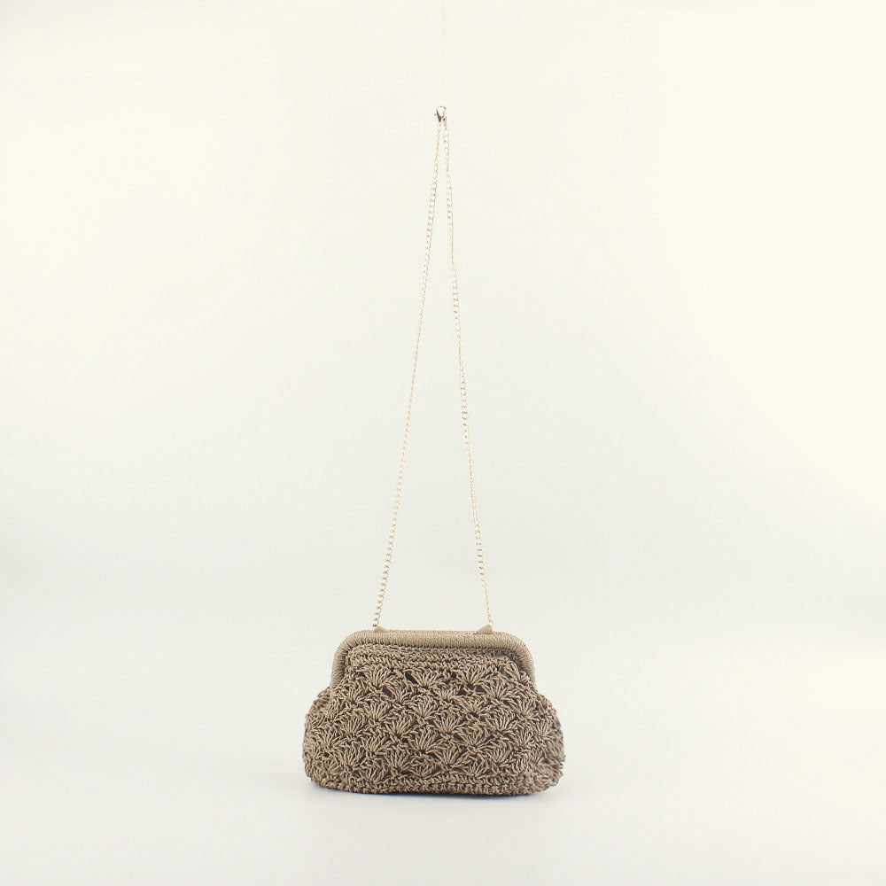 Clutch-Tasche Im Eleganten Häkelstil Brehn