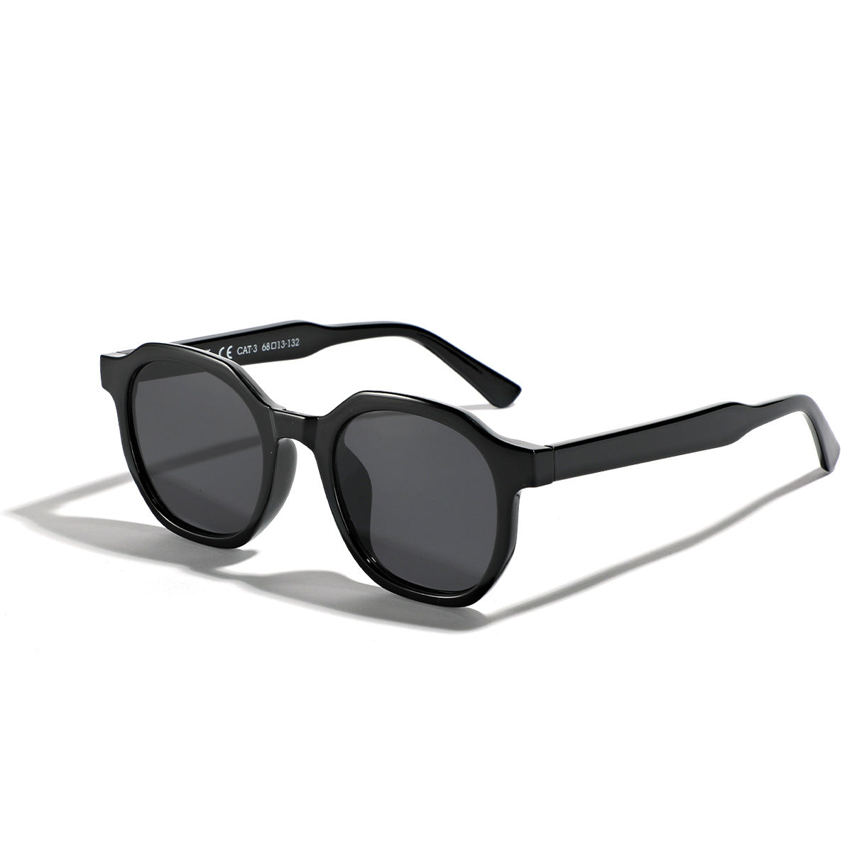 Damen stilvolle Sonnenbrille im modernen, kantigen Design Brehn