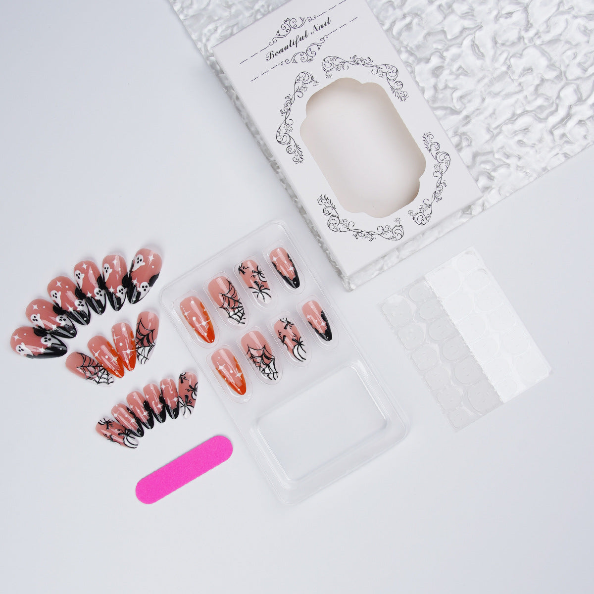 Halloween Kunstnagelset mit gruseligen Motiven Brehn