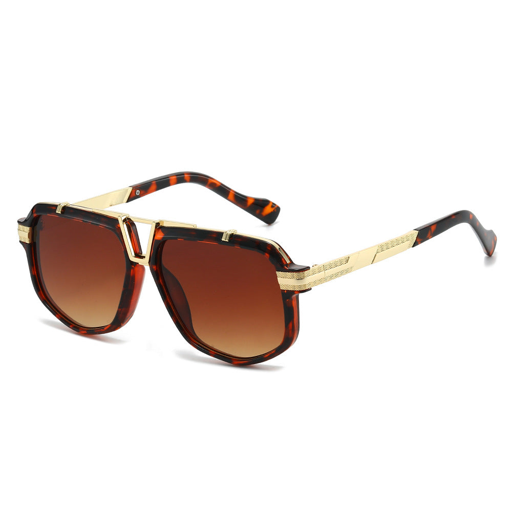 Fashion-Forward Geometric Sonnenbrille Brehn