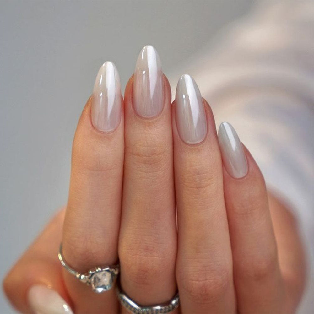 Elegante Nagelpflege Brehn