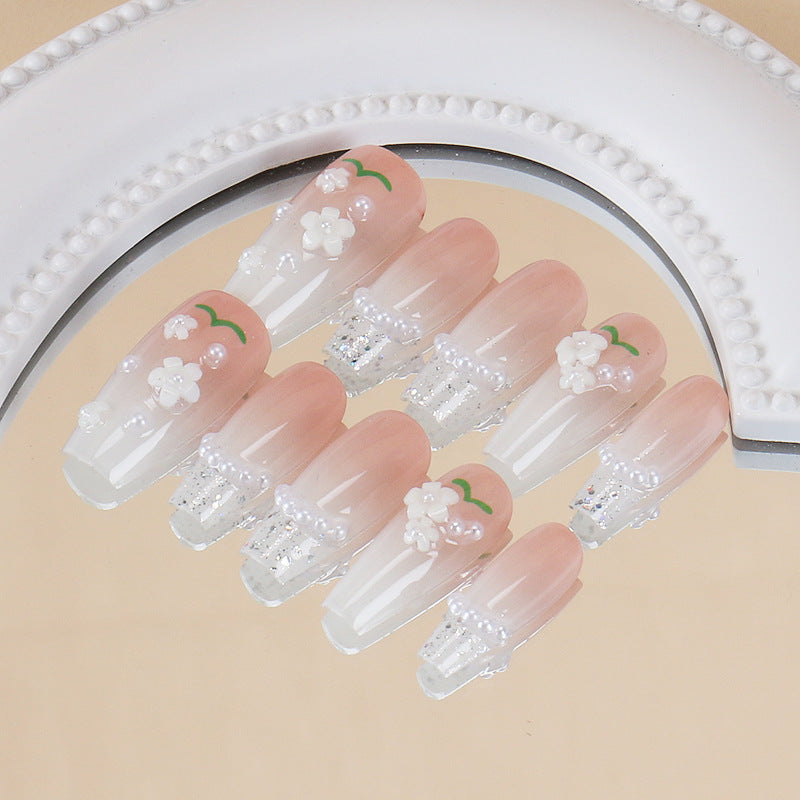Glänzendes Nagelset Brehn