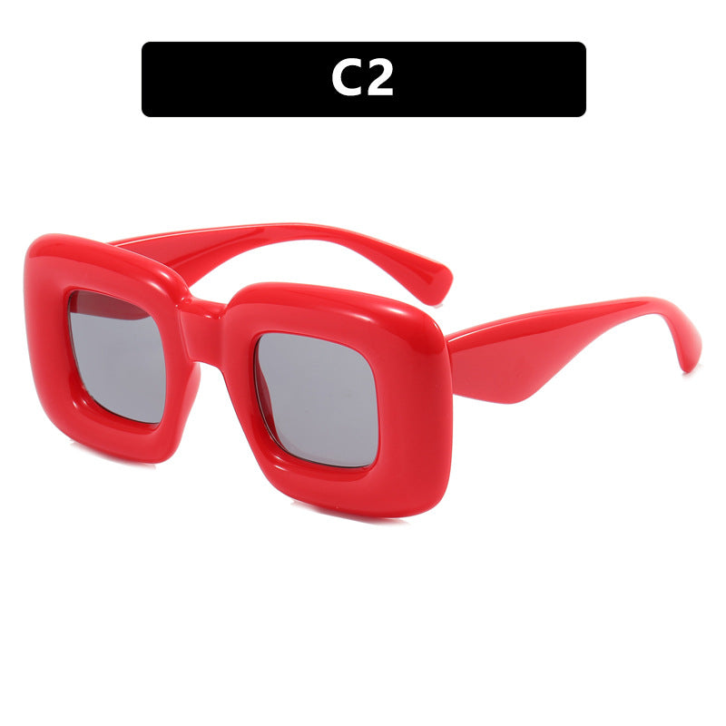 Damen rechteckige Sonnenbrille mit breitem Rahmen und schützendem UV-Filter Brehn