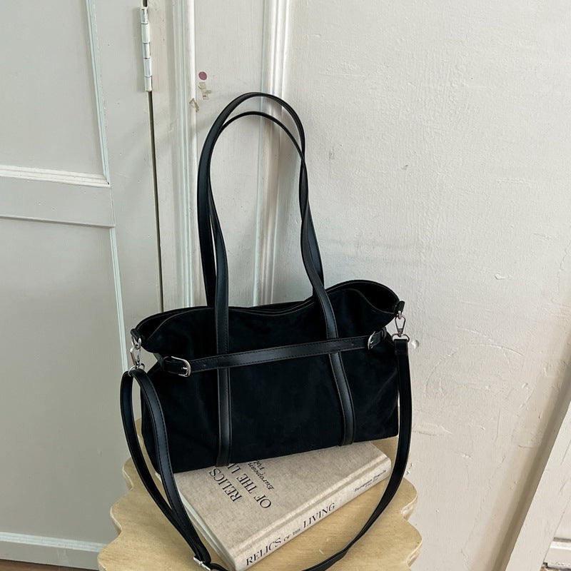 Vielseitige Wildleder-Shopper Tasche