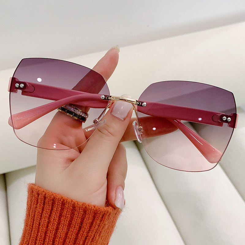 Damen elegante Sonnenbrille mit innovativem Design Brehn