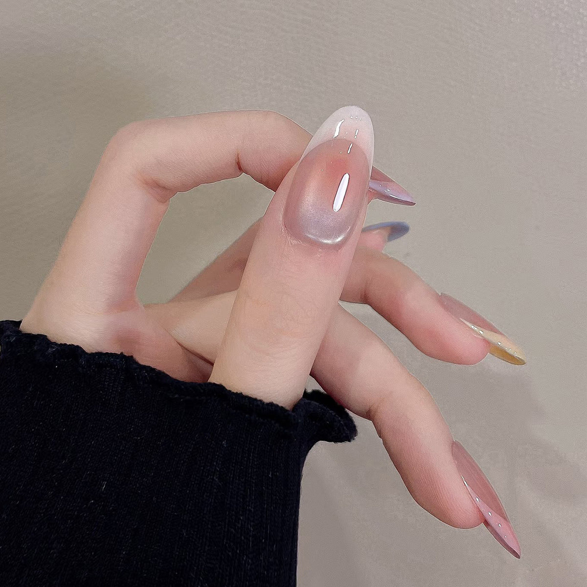 Trendy Ombre Press-On Nail Set Brehn